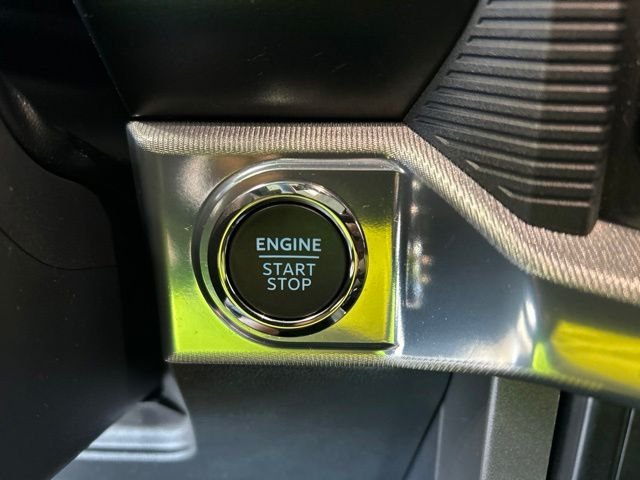 New 2026 White Ford Lariat image 28
