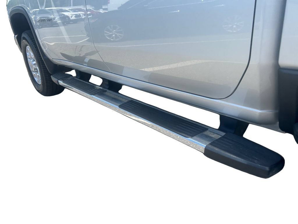 Used 2022 Silver Ice Metallic Chevrolet LTZ image 18