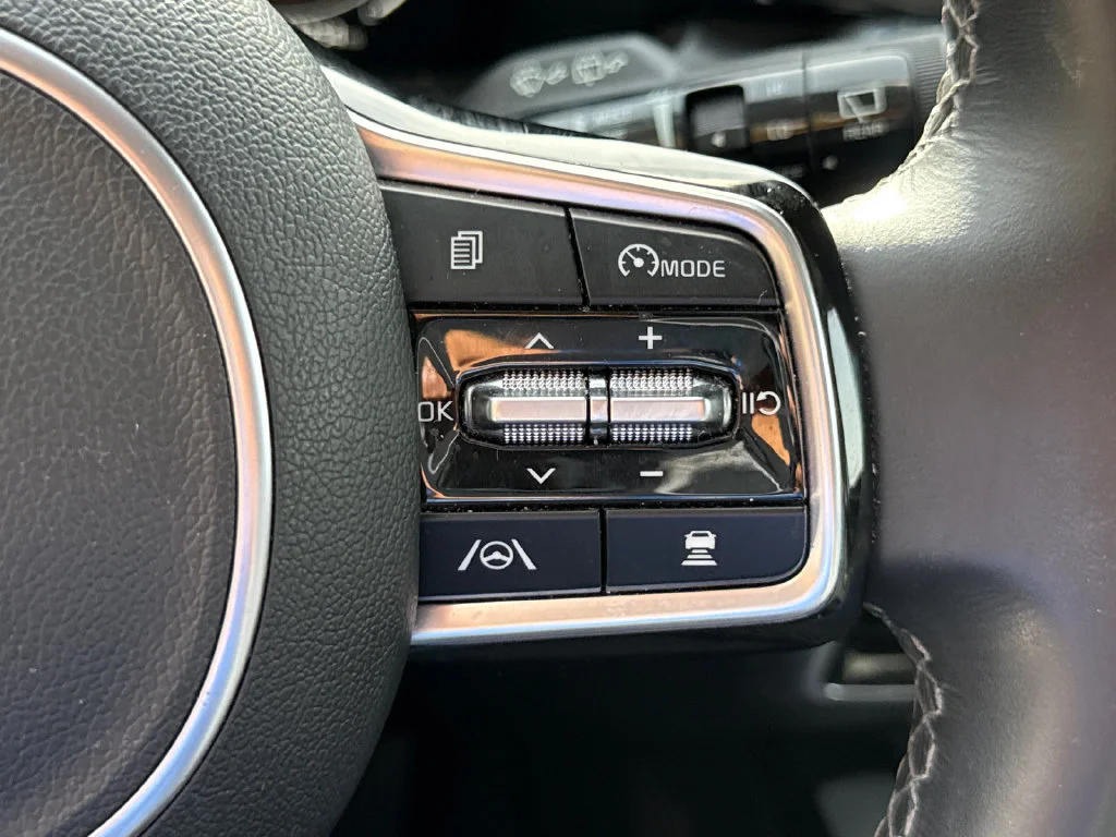 Used 2023 Gray Kia SX image 29