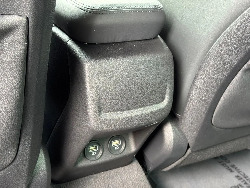 Used 2022 Blue Kia GT-Line image 37