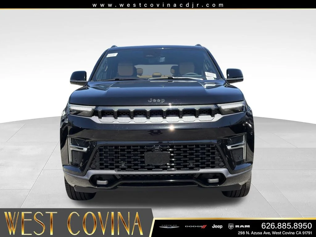 New 2026 High Gloss Black Exterior Paint Jeep Summit Reserve image 3