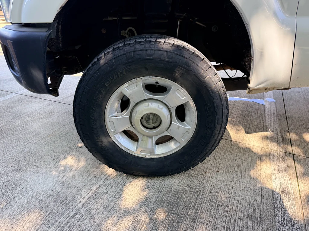 Used 2015 Oxford White Ford XL image 30
