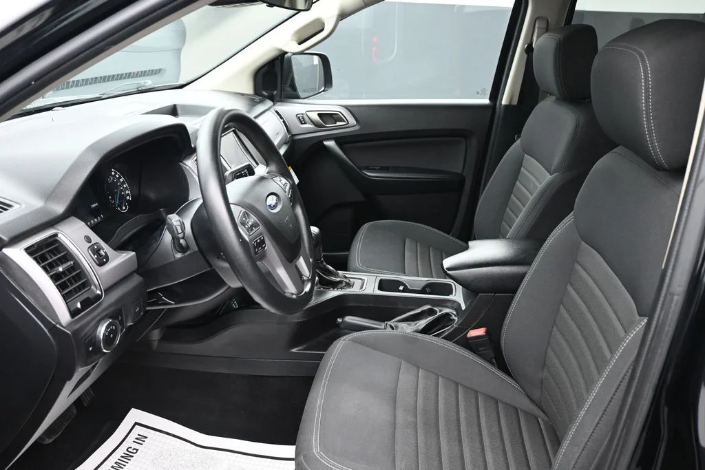 Used 2023 Black Ford XLT image 11