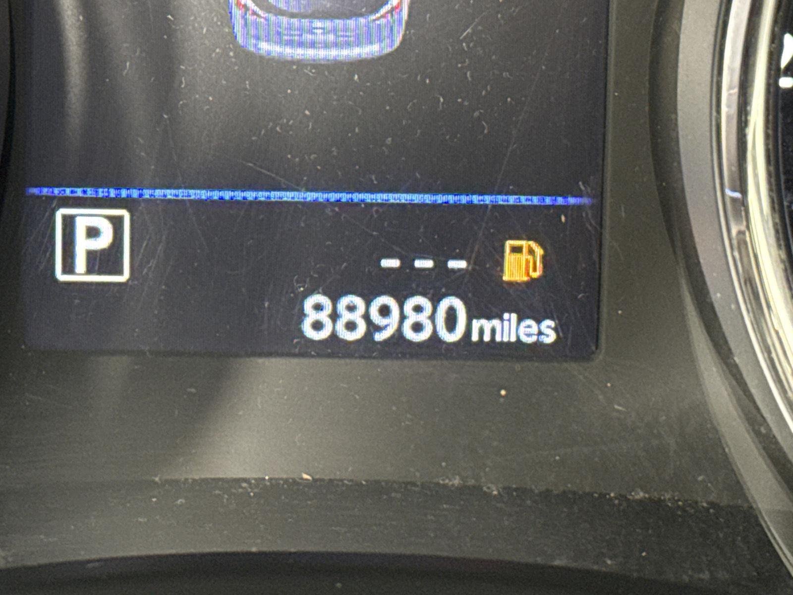 Used 2018 Gun Metallic Nissan SV image 17
