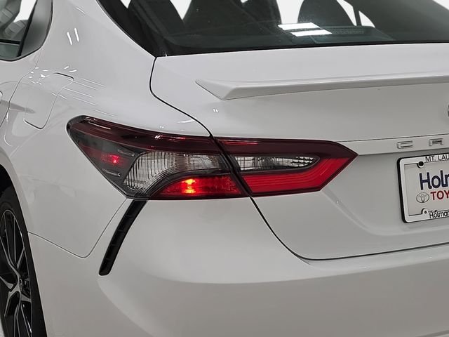 Used 2024 White Toyota SE image 30