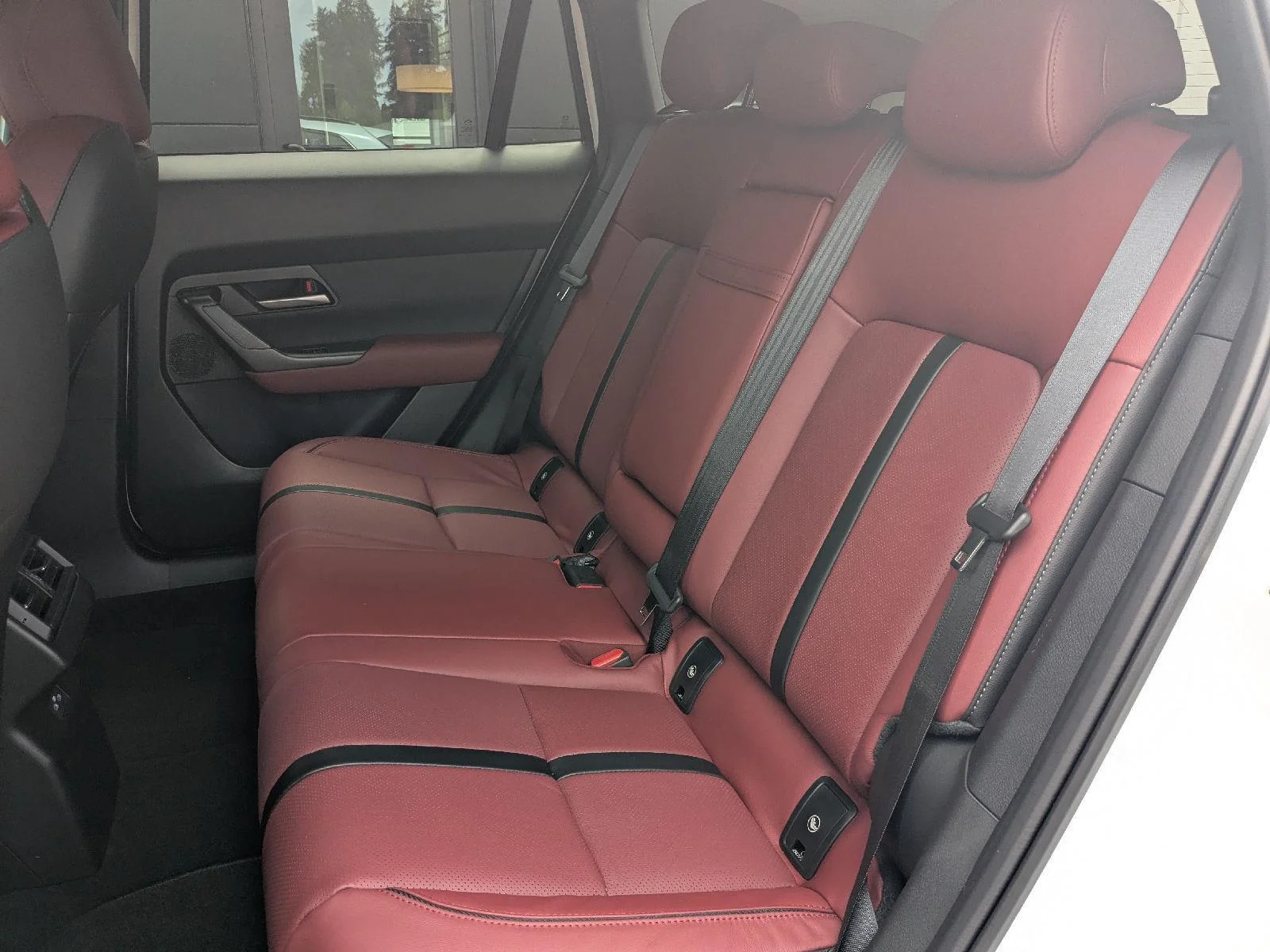 New 2026 48K WIND CHILL PEARL Mazda Premium AWD image 14