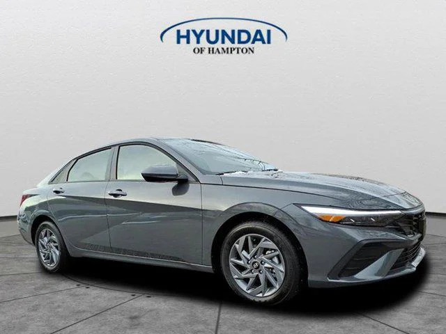 2026 Hyundai Elantra 1.6 HEV Blue's photo