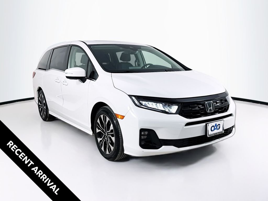 2026 Honda Odyssey Elite's photo