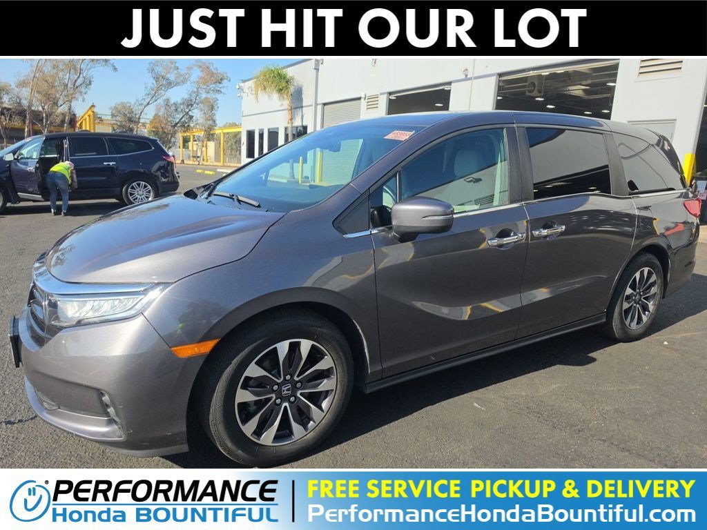 2024 Honda Odyssey EX-L's photo