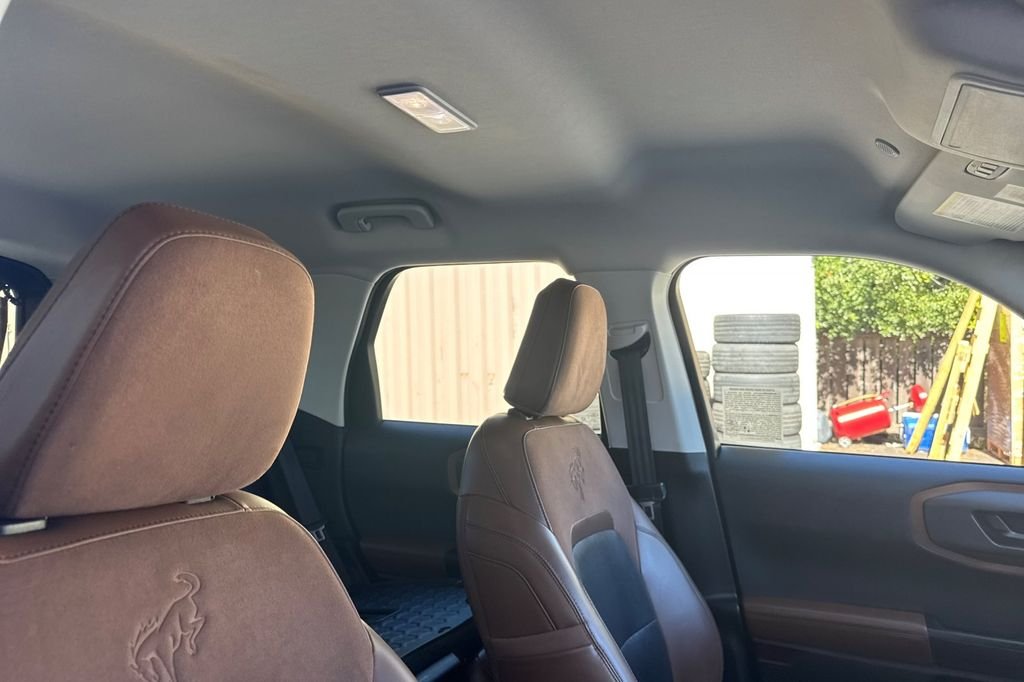 Used 2022 Black Ford Badlands image 19