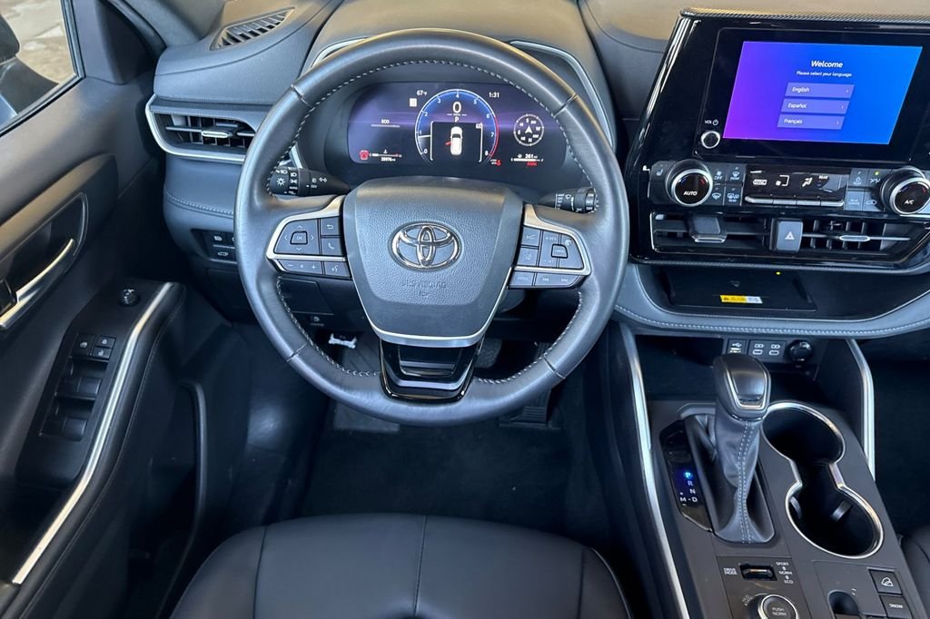 Used 2025 Gray Toyota XSE image 17