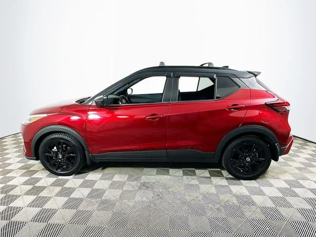Certified Pre-Owned 2021 Nissan Kicks SR