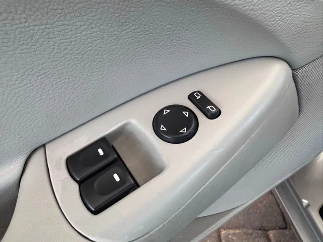 2006 Chevrolet Corvette Base - Photo 10