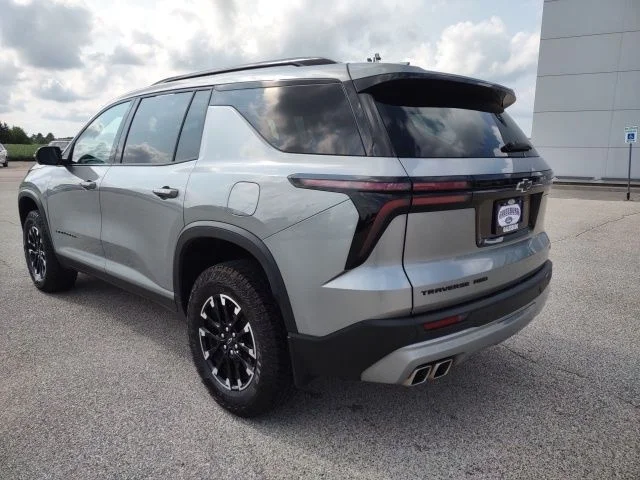 Certified Used 2024 Sterling Gray Metallic Chevrolet Z71 image 3