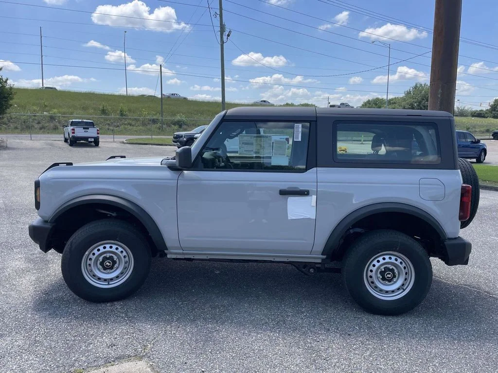 New 2026 White Ford Base image 6