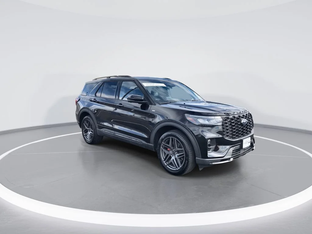 Used 2025 Black Ford ST-Line image 2