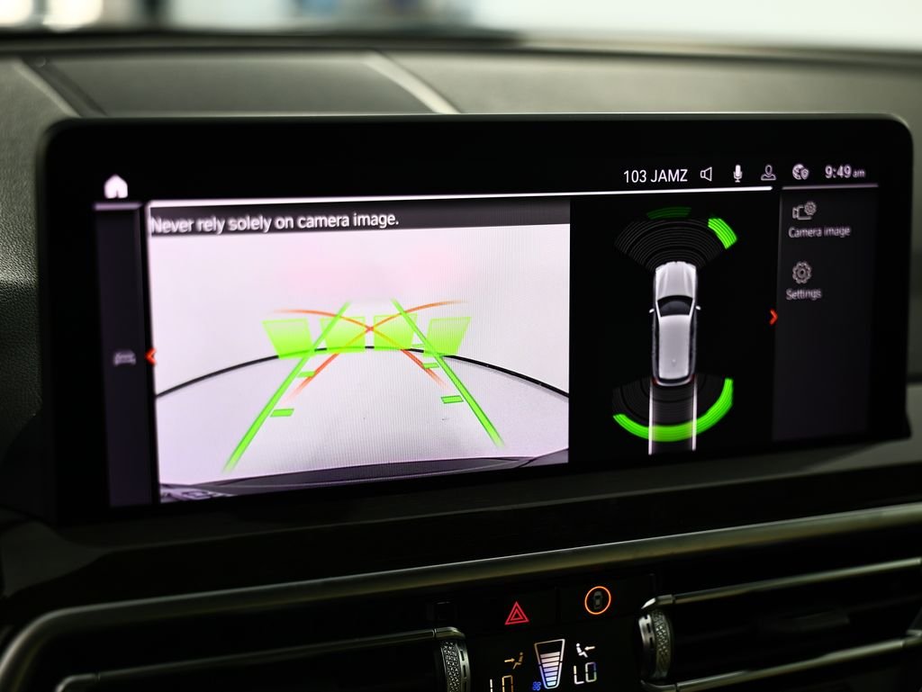 Used 2024 Black BMW xDrive30i image 35