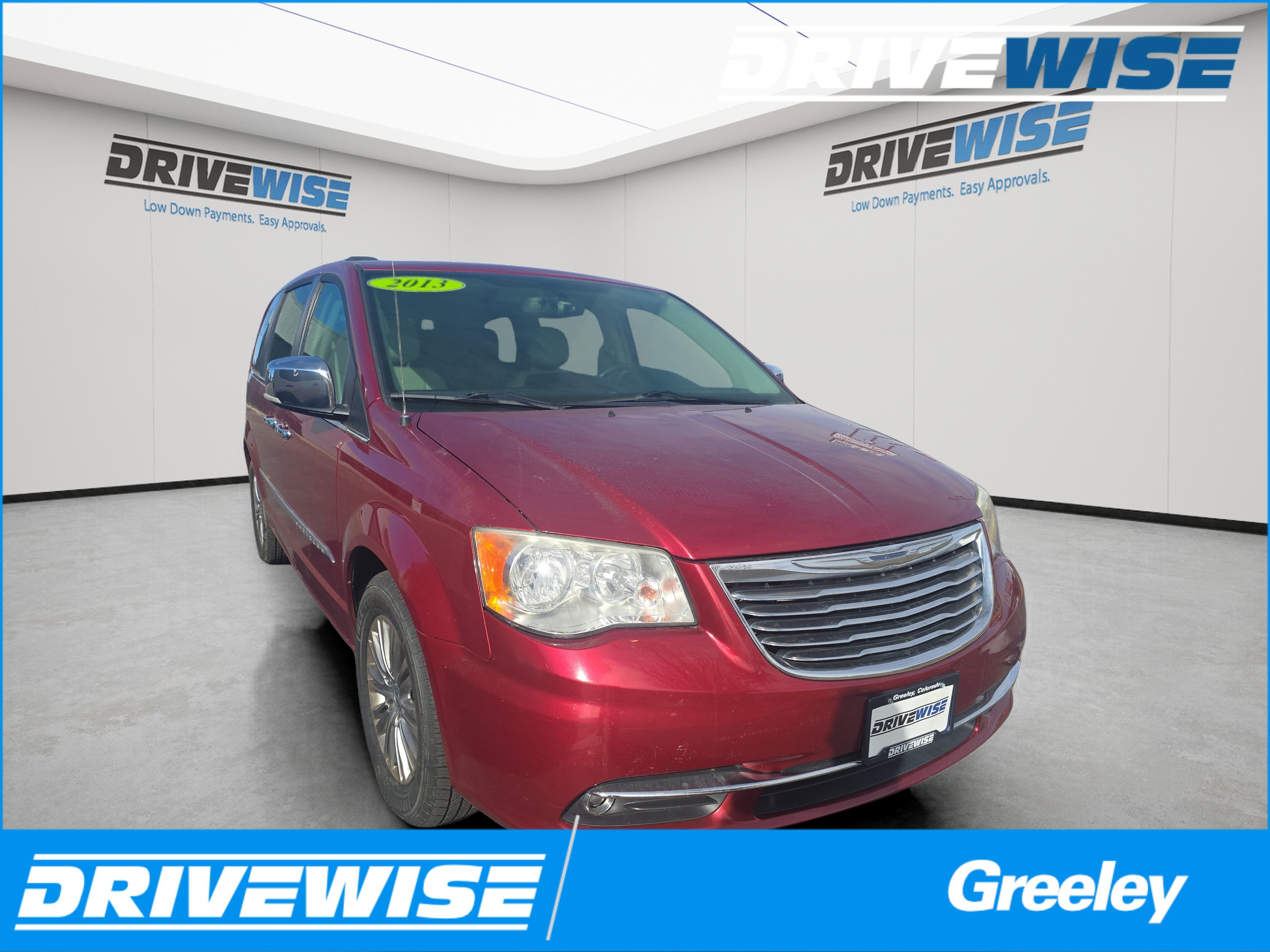 2013 Chrysler Town & Country Touring-L