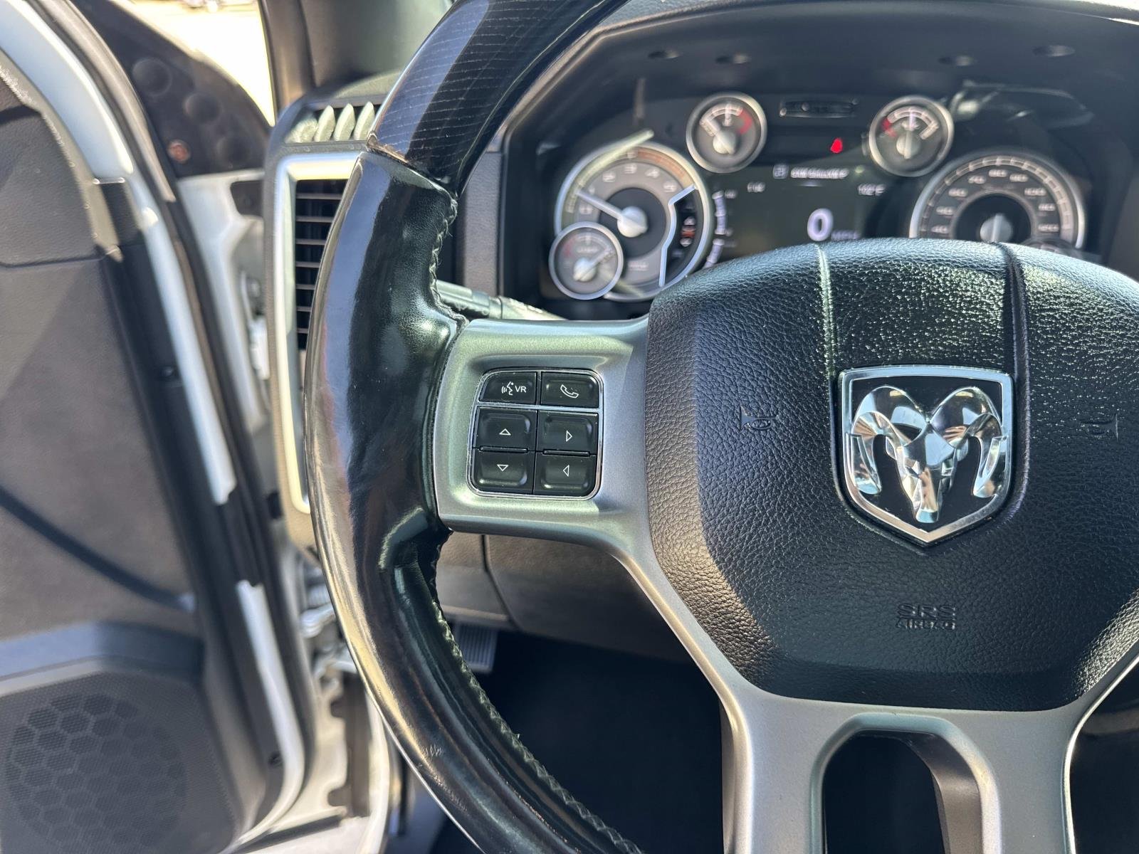 Used 2018 Bright White Clearcoat Ram Limited image 23