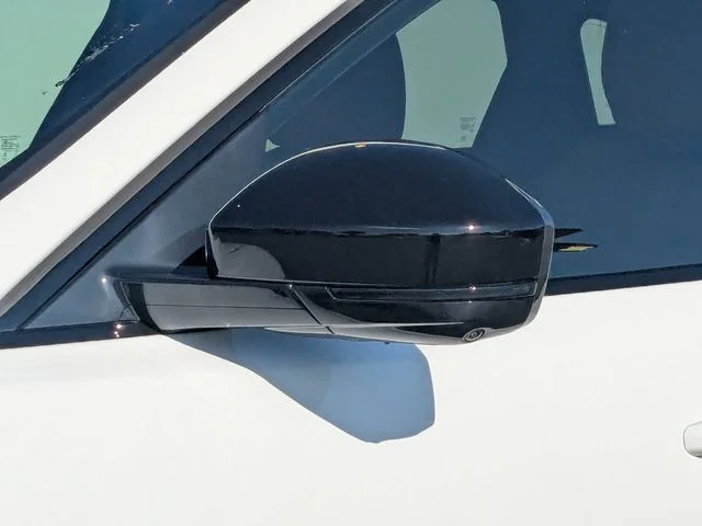 2026 Jaguar F-Pace R-Dynamic S - Photo 11