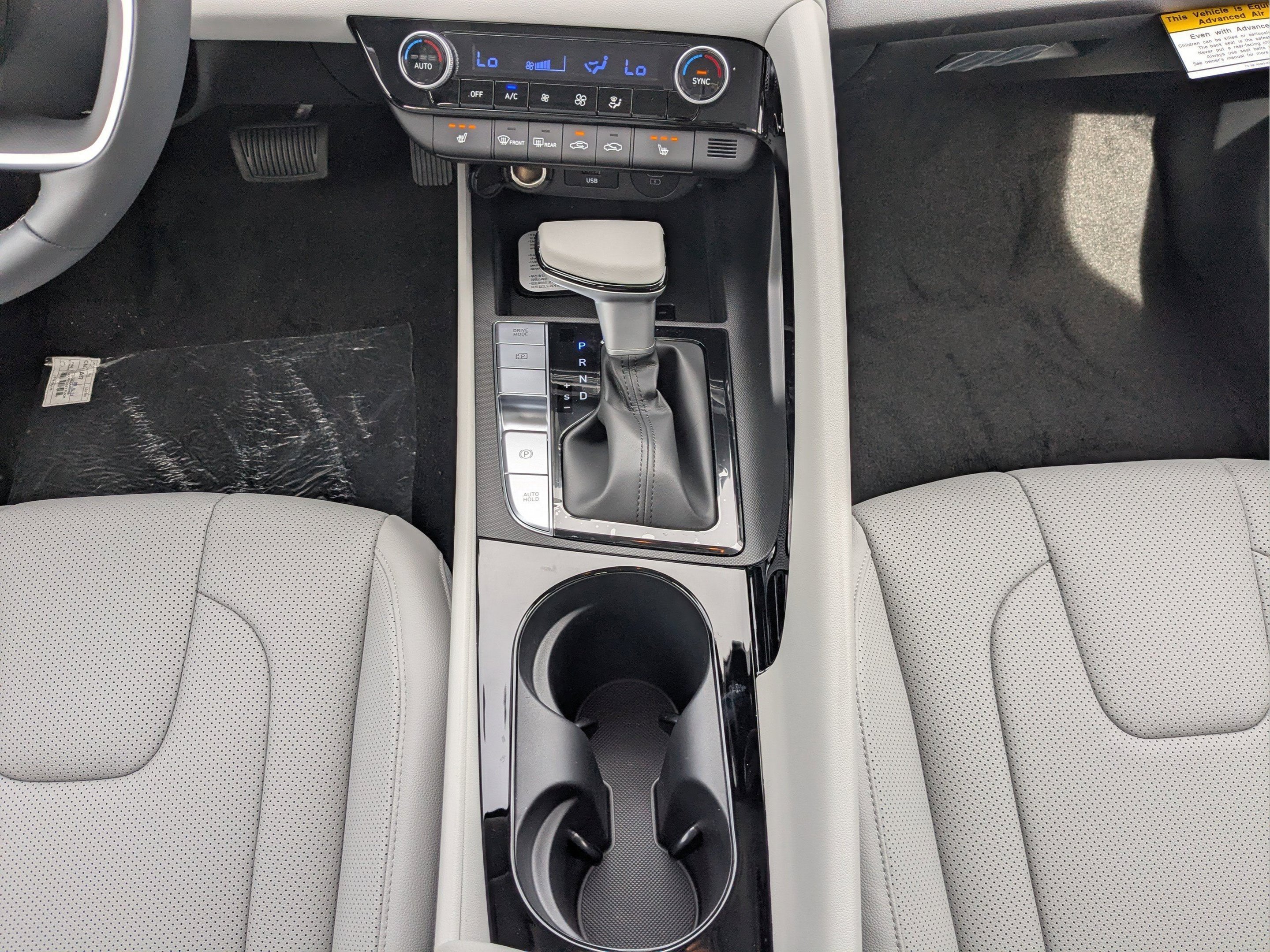 New 2026 Ecotronic Gray Hyundai Limited image 17