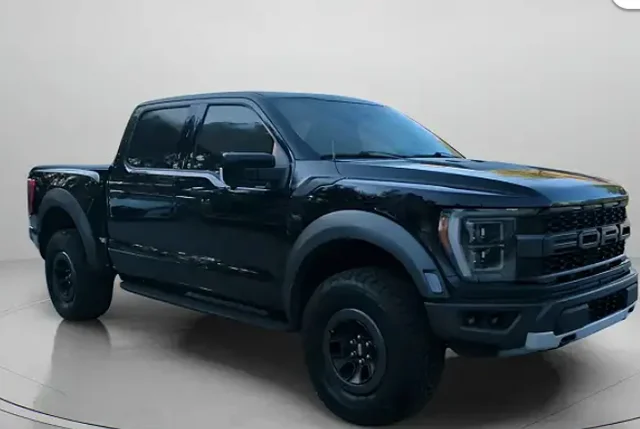 2023 Ford F-150 Raptor 4x4 SuperCrew 5-1/2 Box's photo