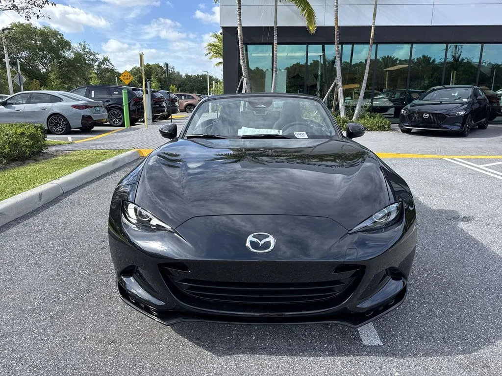 2026 Mazda MX-5 Miata Club - Photo 29