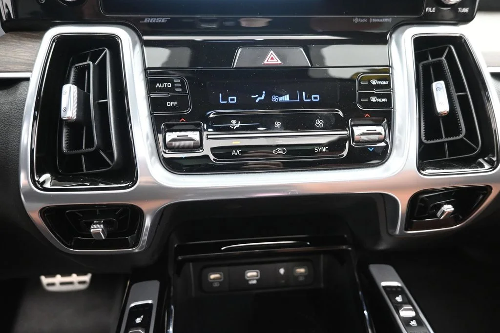 Used 2023 Gray Kia X-Line SX Prestige image 31