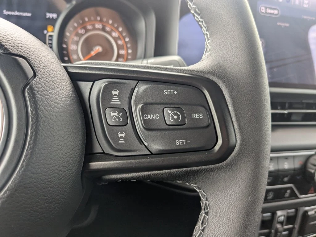 Used 2025 41 Jeep Rubicon X image 23