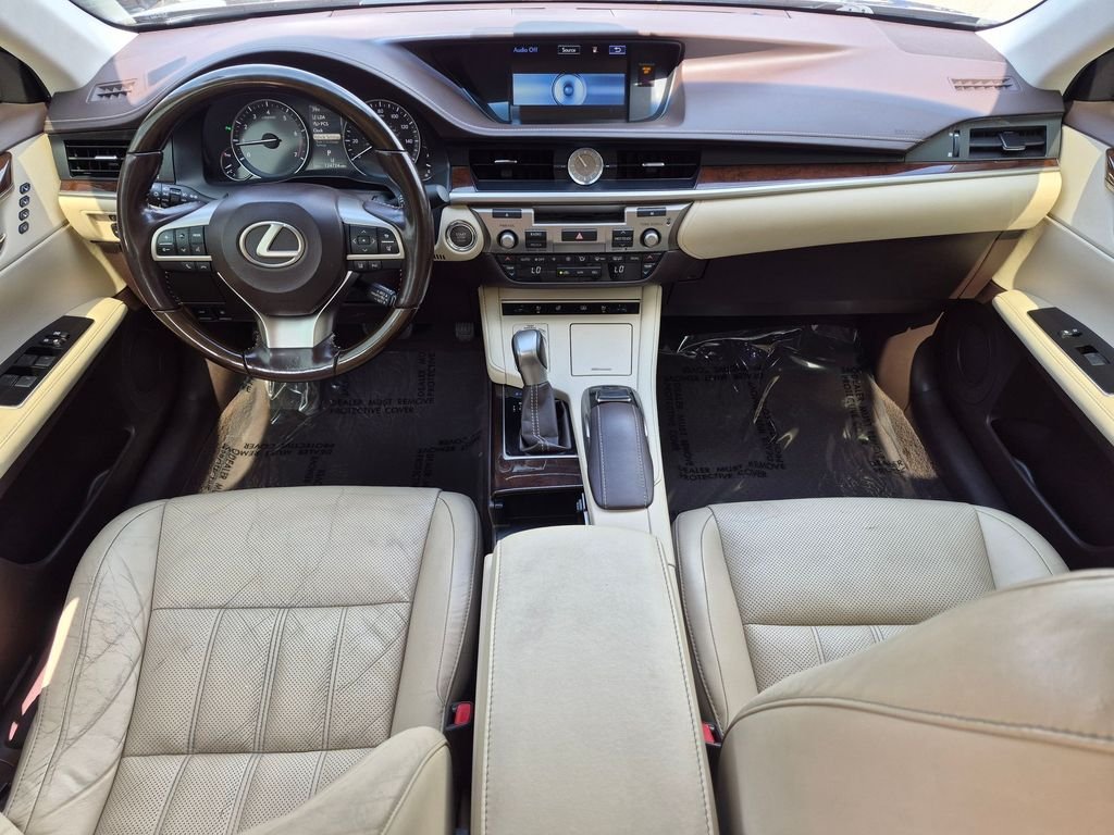Used 2016 Gray Lexus 350 image 5