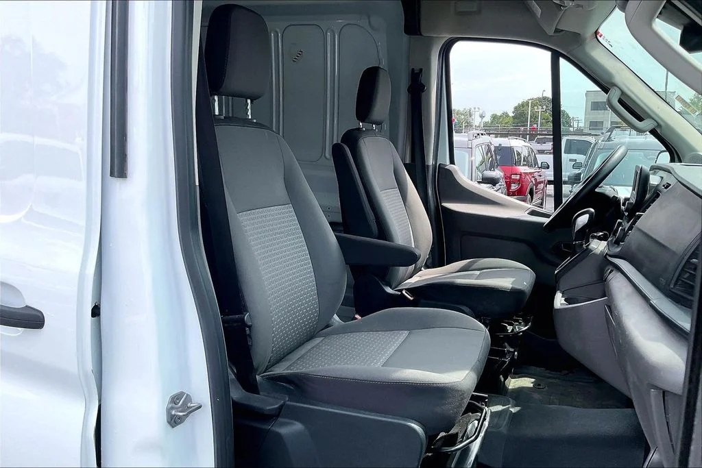 Used 2023 White Ford Base image 6