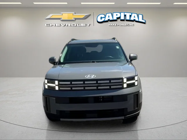 Used 2025 Gray Hyundai SEL image 8