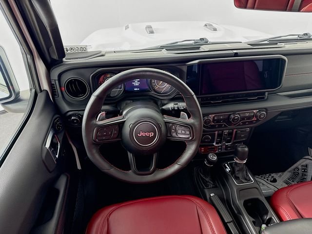 2024 Jeep Wrangler 4-Door Rubicon 392 - Photo 22