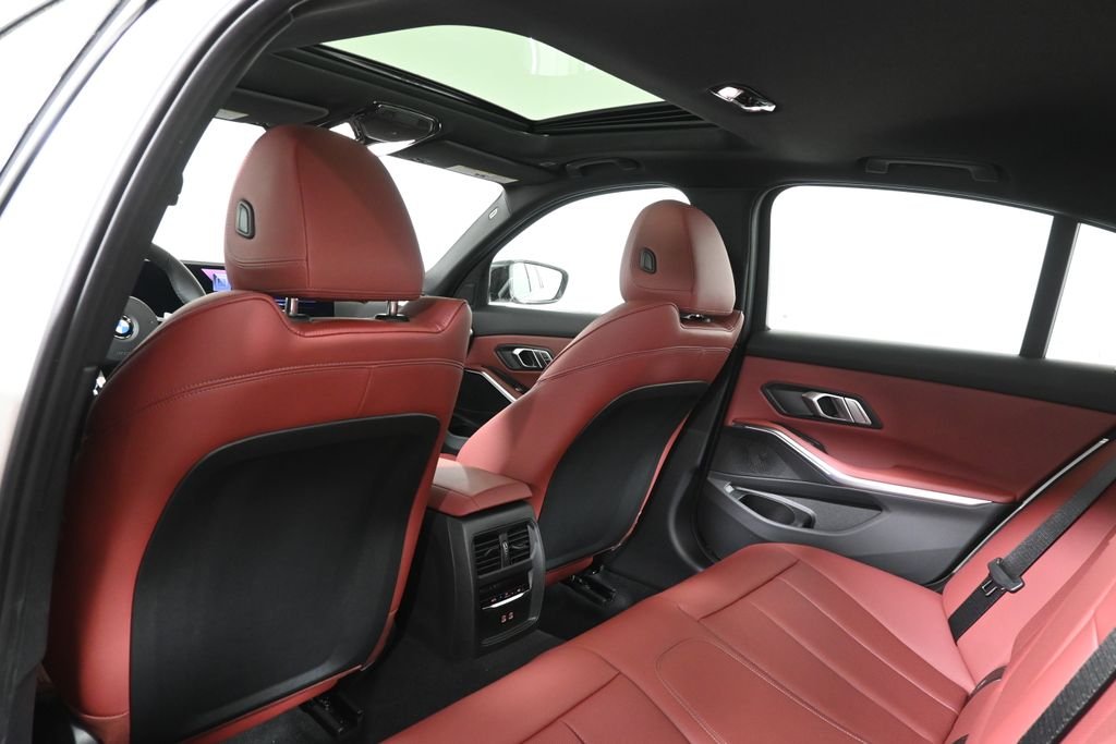 New 2026 Alpine White BMW 330i xDrive image 31