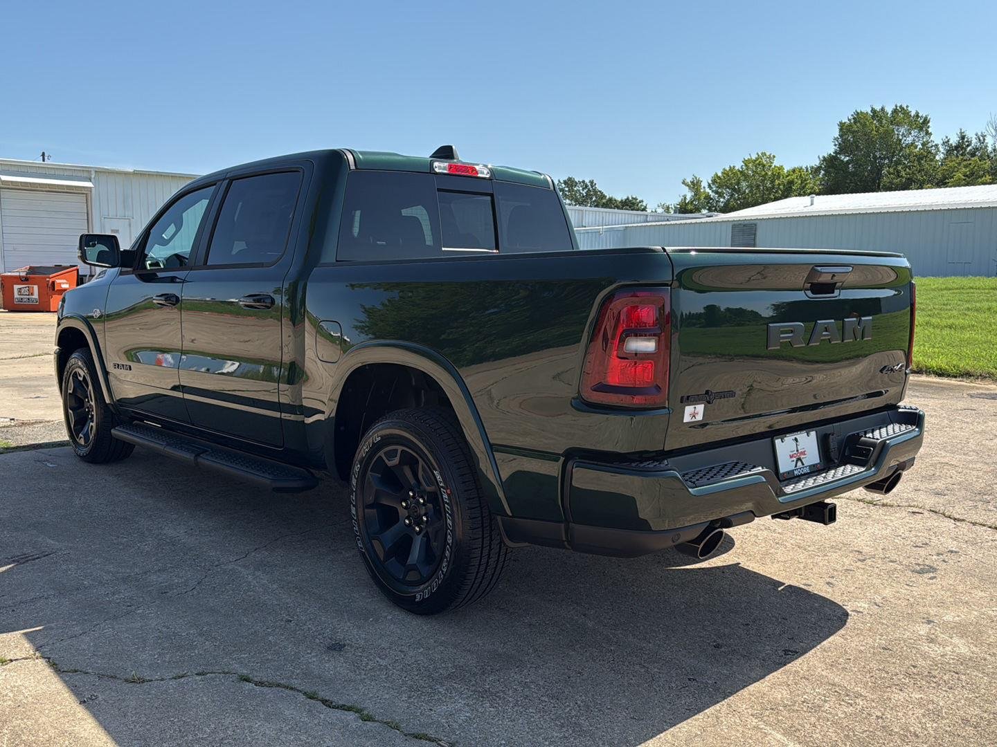 New 2026 Serrano-Green Metallic Exterior Paint RAM Lone Star image 5