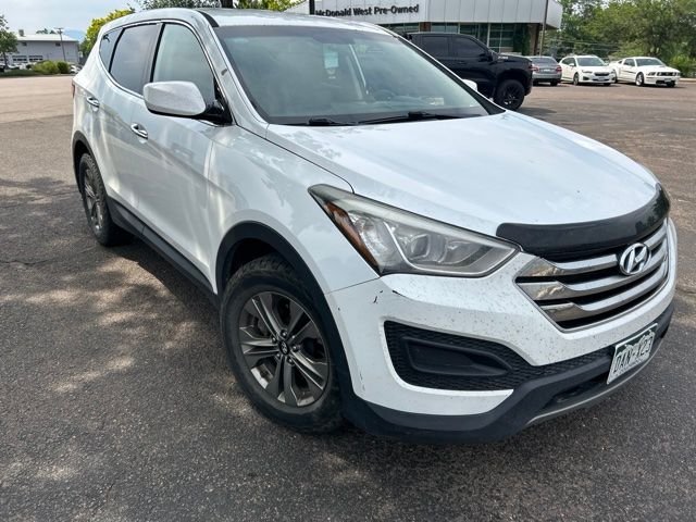 Used 2015 White Hyundai Base image 2