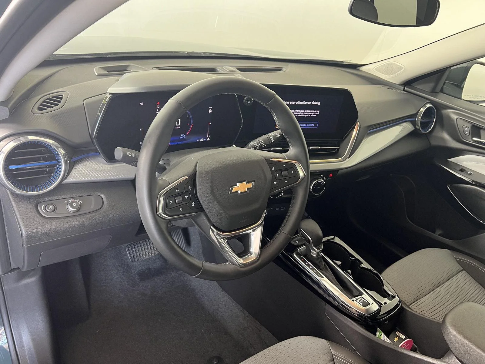 Used 2025 Cypress Chevrolet LT image 3
