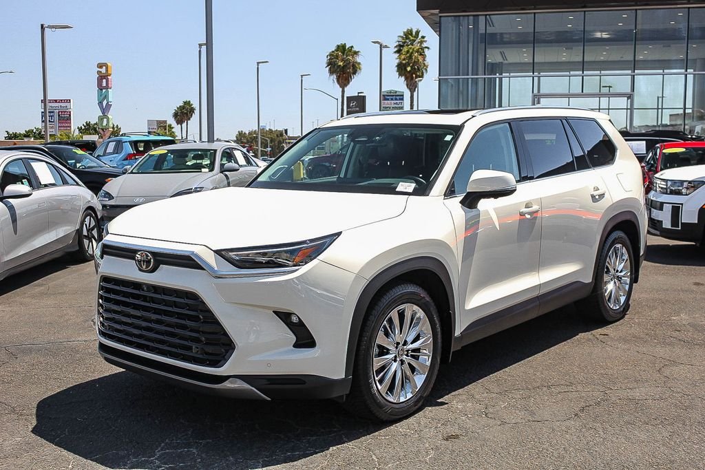 Used 2024 White Toyota Platinum image 3
