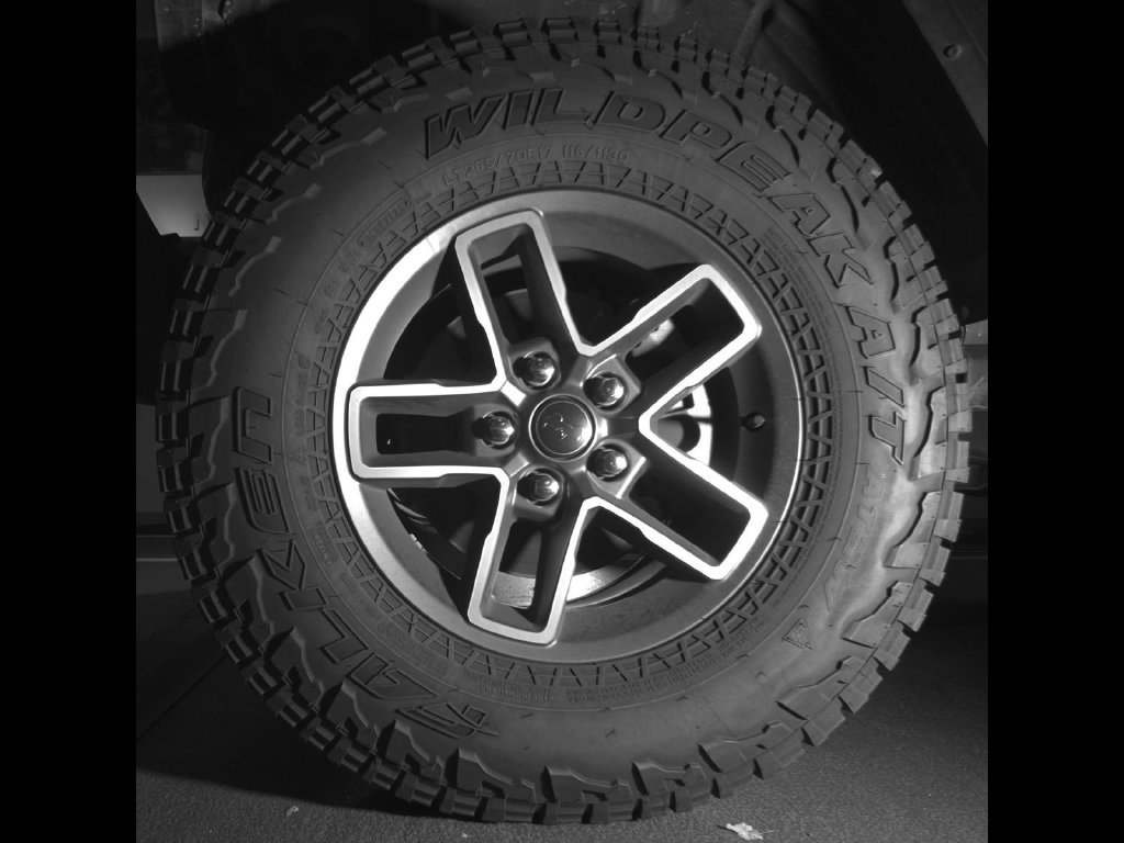 Certified Used 2026 Gray Jeep Mojave image 9