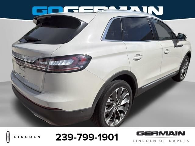 Used 2022 White Lincoln Reserve image 7