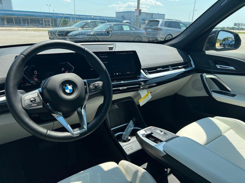 New 2026 Black Sapphire Metallic BMW xDrive28i image 25