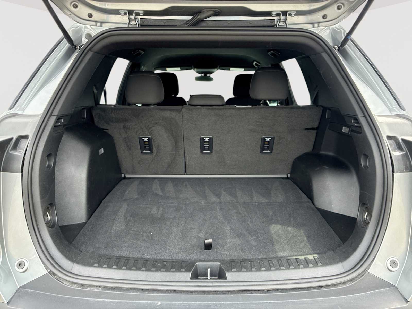 2025 Chevrolet Equinox LT - Photo 26