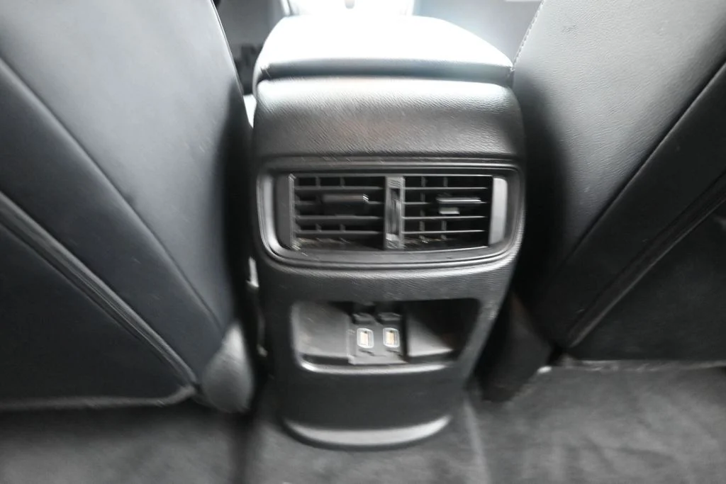 Used 2018 Crystal Black Pearl Honda EX-L image 19