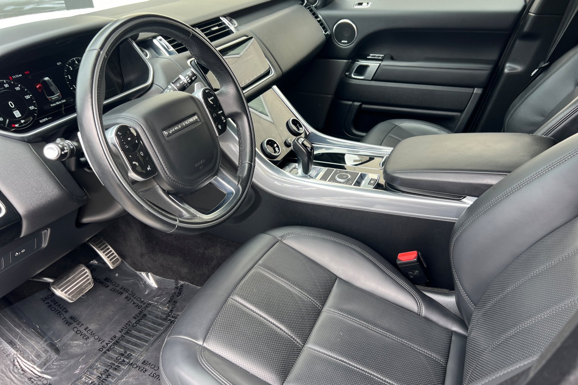 Used 2022 Fuji White Land Rover HSE Silver Edition image 13