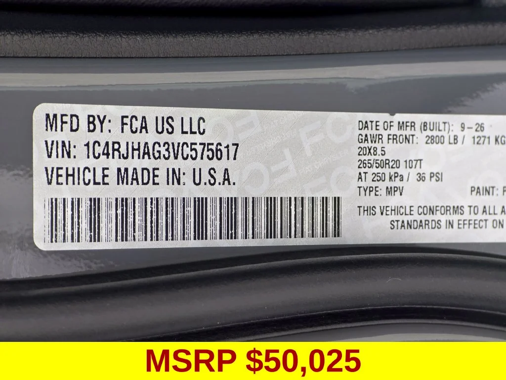 New 2027 Gray Jeep Laredo X image 43