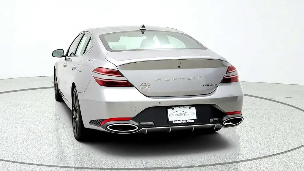 Used 2022 Savile Silver Genesis 3.3T AWD image 6