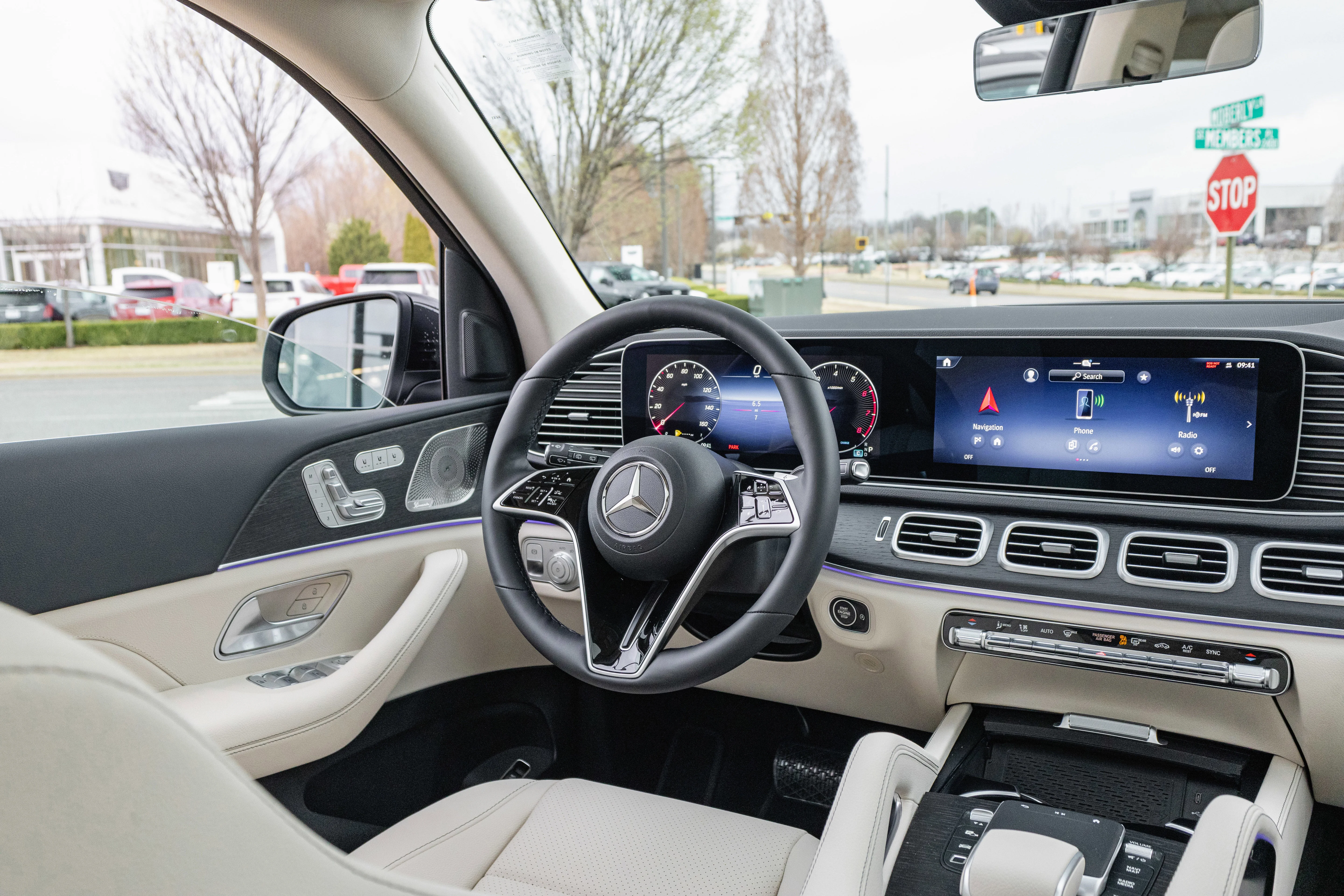 Used 2026 Obsidian Black Mercedes-Benz GLE 450 image 20