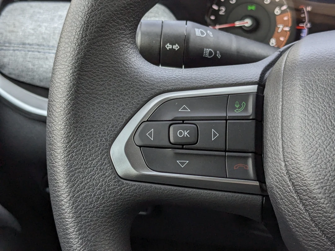 New 2025 Silver Jeep Sport - - 4X4 - 4.99% O.A.C - Heated Seats & More! image 16