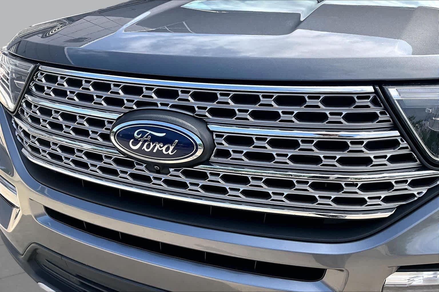 Used 2021 Carbonized Gray Metallic Ford Limited image 30