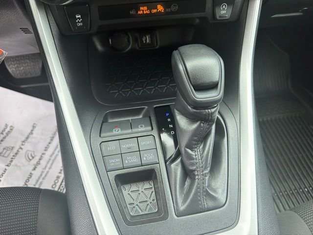 Certified Used 2025 Silver Sky Metallic Toyota LE image 21